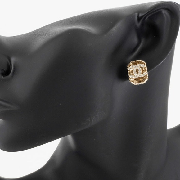 CHANEL Authentic Gold Earrings - Picture 10 of 10